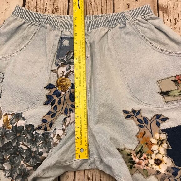 OOAK Classic Element Woman Upcycled Floral Patch Baggy Jeans Sz 20 - Picture 10 of 16